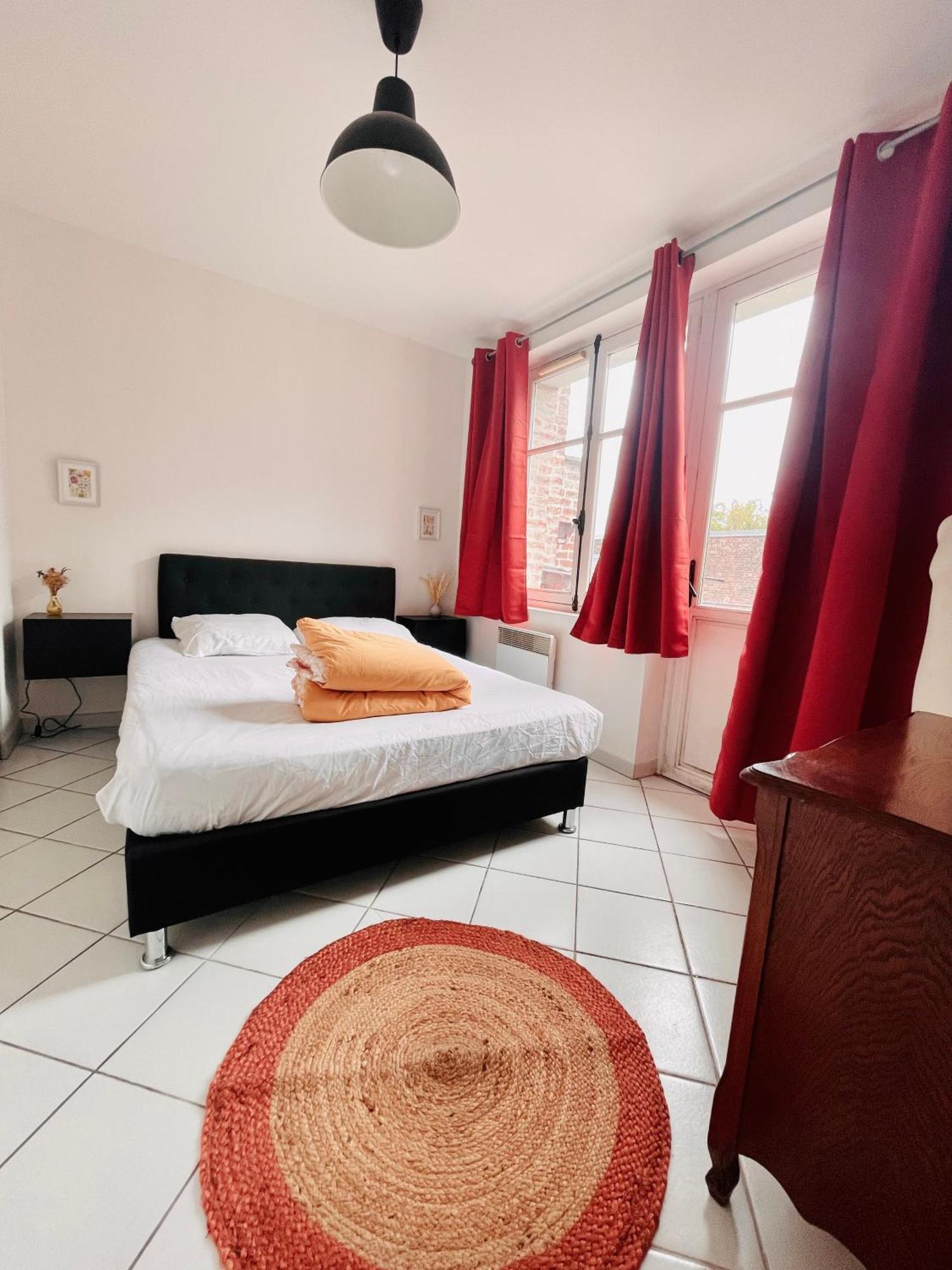 Apartamento Chez Armando - Lille Centre Avec Option Parking Exterior foto