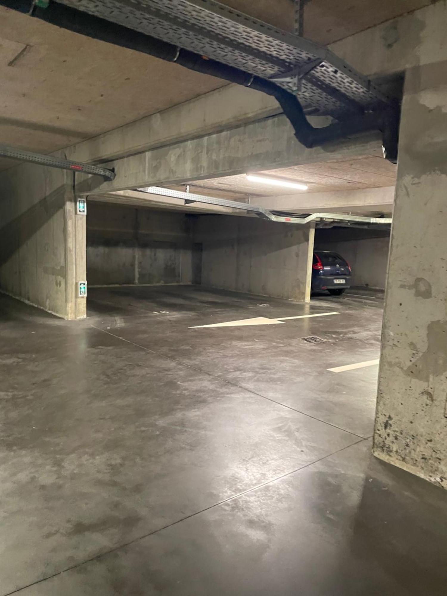 Apartamento Chez Armando - Lille Centre Avec Option Parking Exterior foto