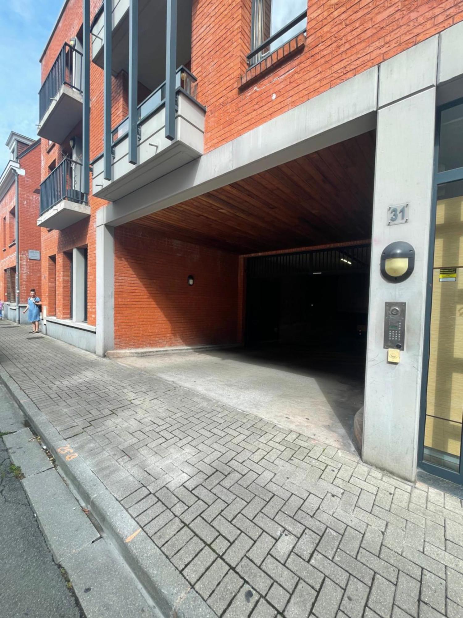 Apartamento Chez Armando - Lille Centre Avec Option Parking Exterior foto